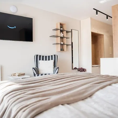 Designer - Breakfast - Free Parking Daire Bansko