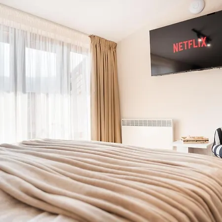 Designer - Breakfast - Free Parking Daire Bansko