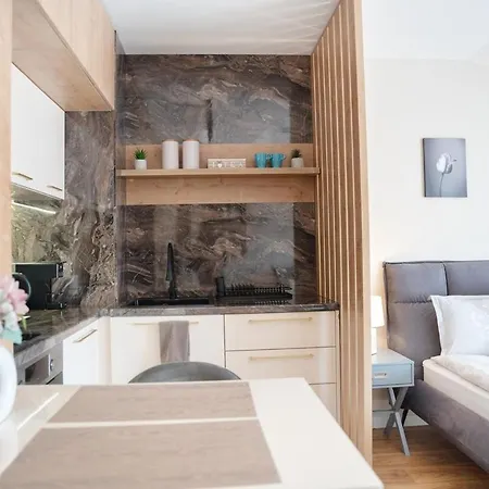 Designer - Breakfast - Free Parking * Bansko